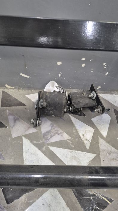 TAHOE  2 кингуру