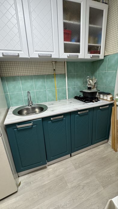 Продается кухоный гарнитур