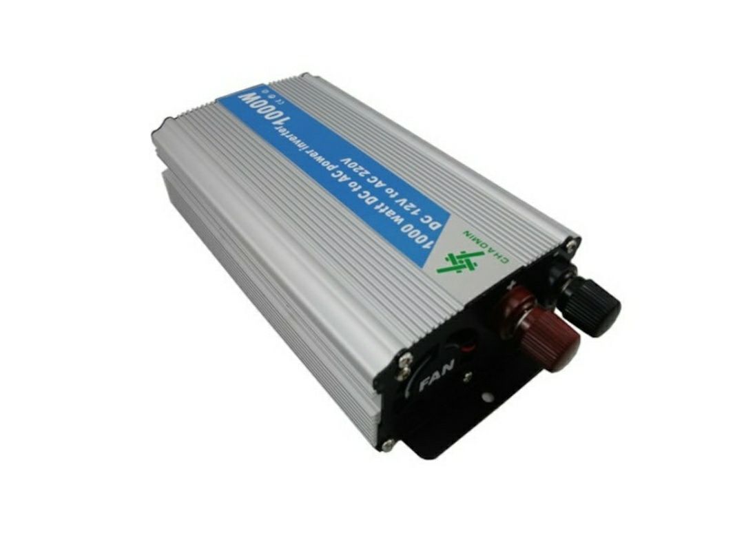 Invertor tensiune 12V-220V, putere 1000