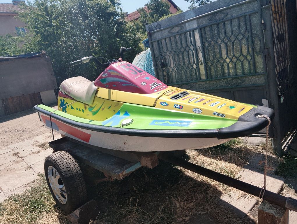 Джет Yamaha Wave Runner 650