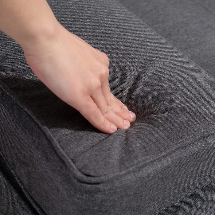 Разтегателен диван в скандинавски стил