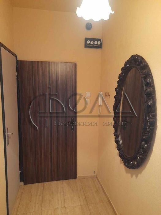 Продава се Тристаен апартамент в София, Слатина - 95 кв.м за 1990 €/кв.м - Снимка #10