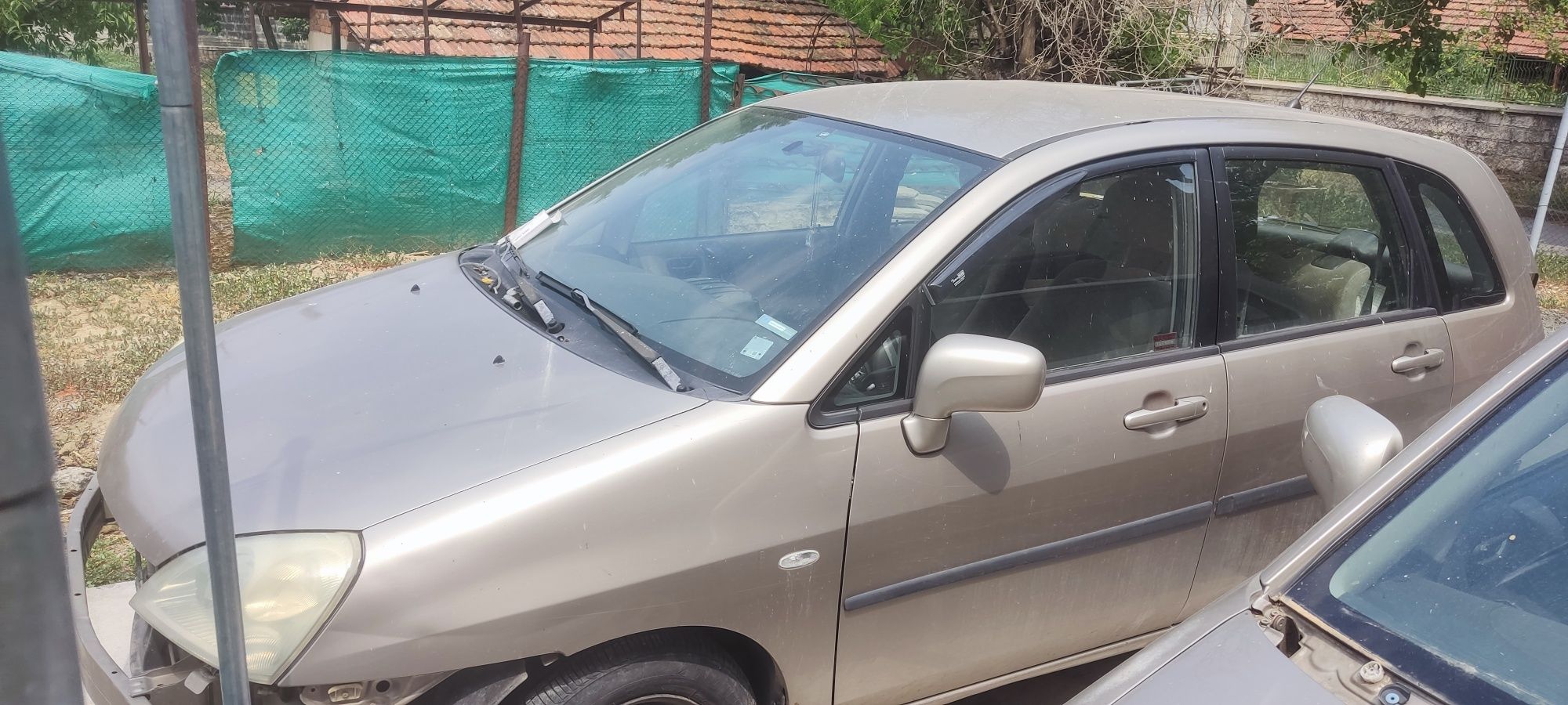 Suzuki liana 1,6 4x4 на части