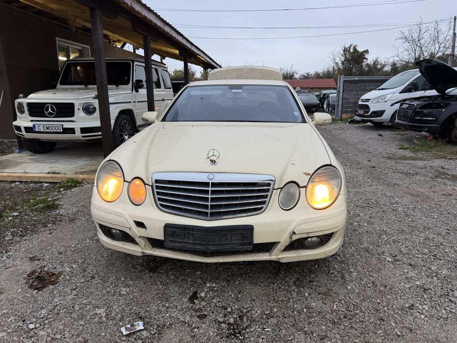 Мерцедес W211 2.2 dizel 2008 Г  само на части