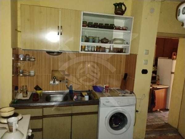 Къща в китното селце Караджалово!