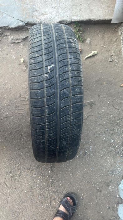 Продам покрышки всесезонка