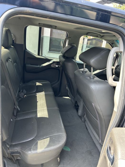 Nissan navara 4x4 din 2007 automatic pick up