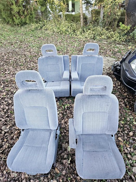 Салон за Хонда Црв 1 2.0/128 Автомат/ Honda Crv 1