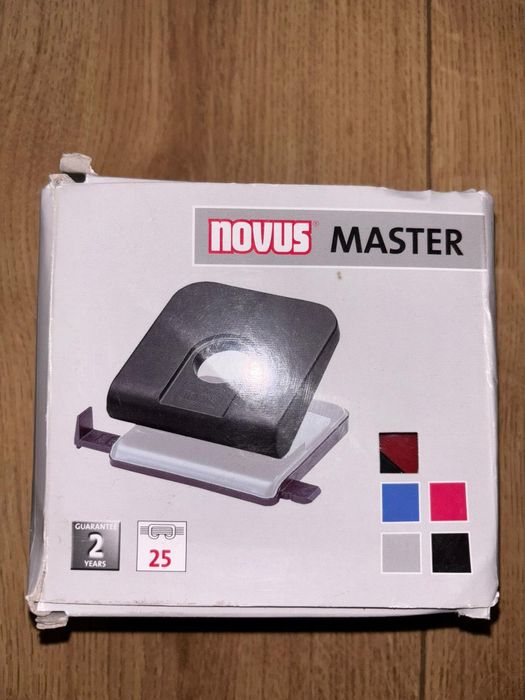 Capsator Novus nou 25 de coli