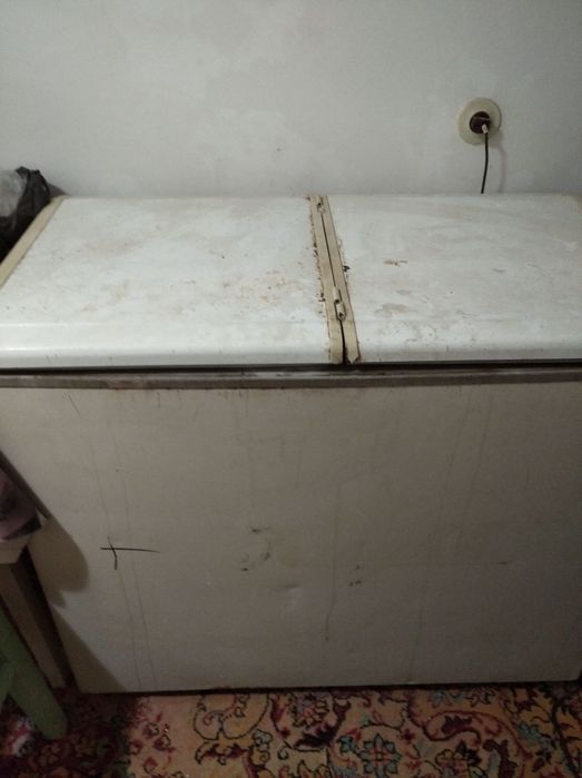 Морозилька холодильник