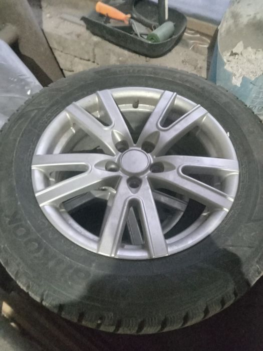 Продам зимние шины
