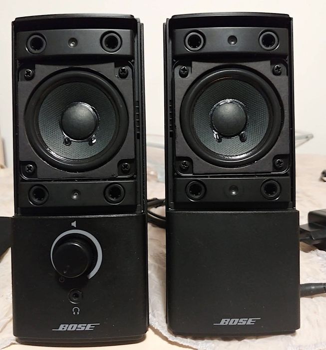 Bose Companion 2 series III  Apple Sony  cradle