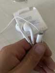 Продам оригинальные проводные наушники Apple