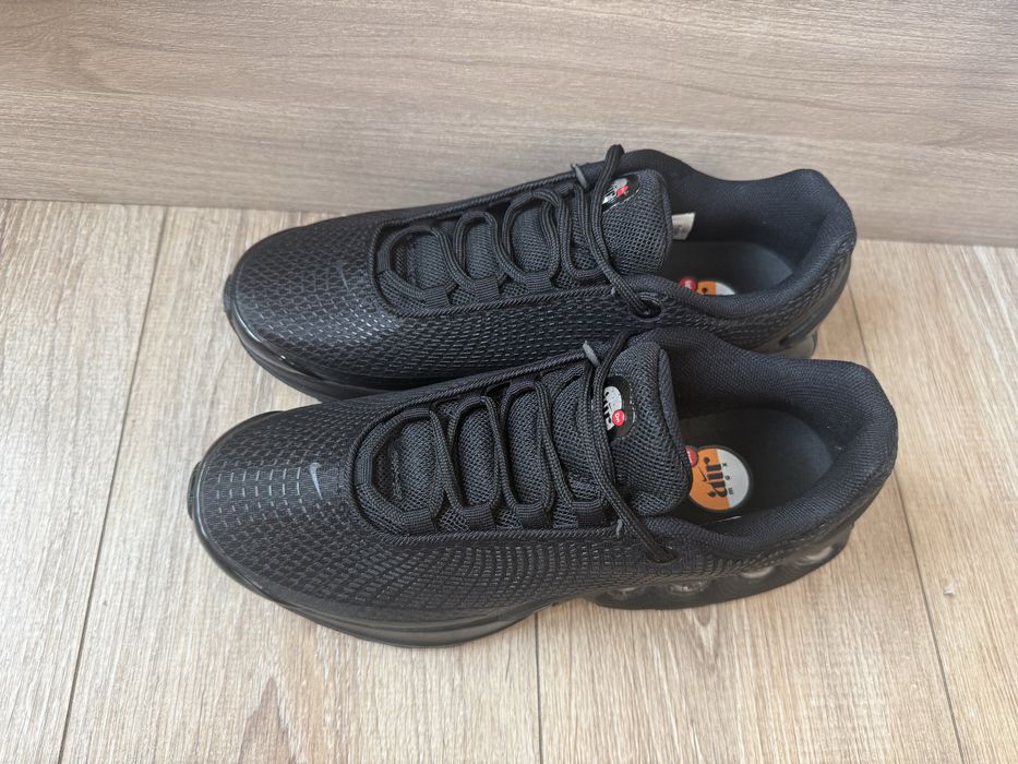 Nike Air Max DN Black Metallic Grey