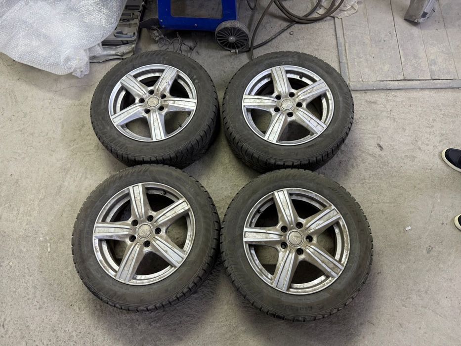 продам автошины,размер р16.