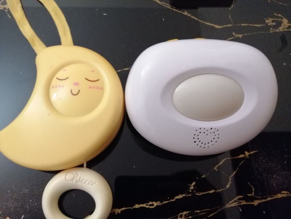 Музикални играчки за бебешка кошара