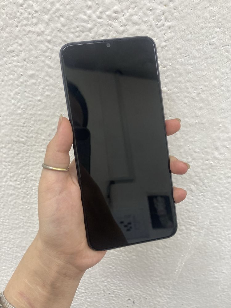 Xiaomi OPPO A17