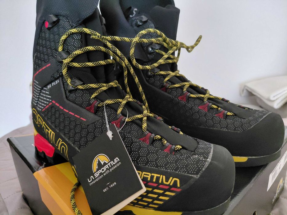 La Sportiva Trango Pro gtx 42