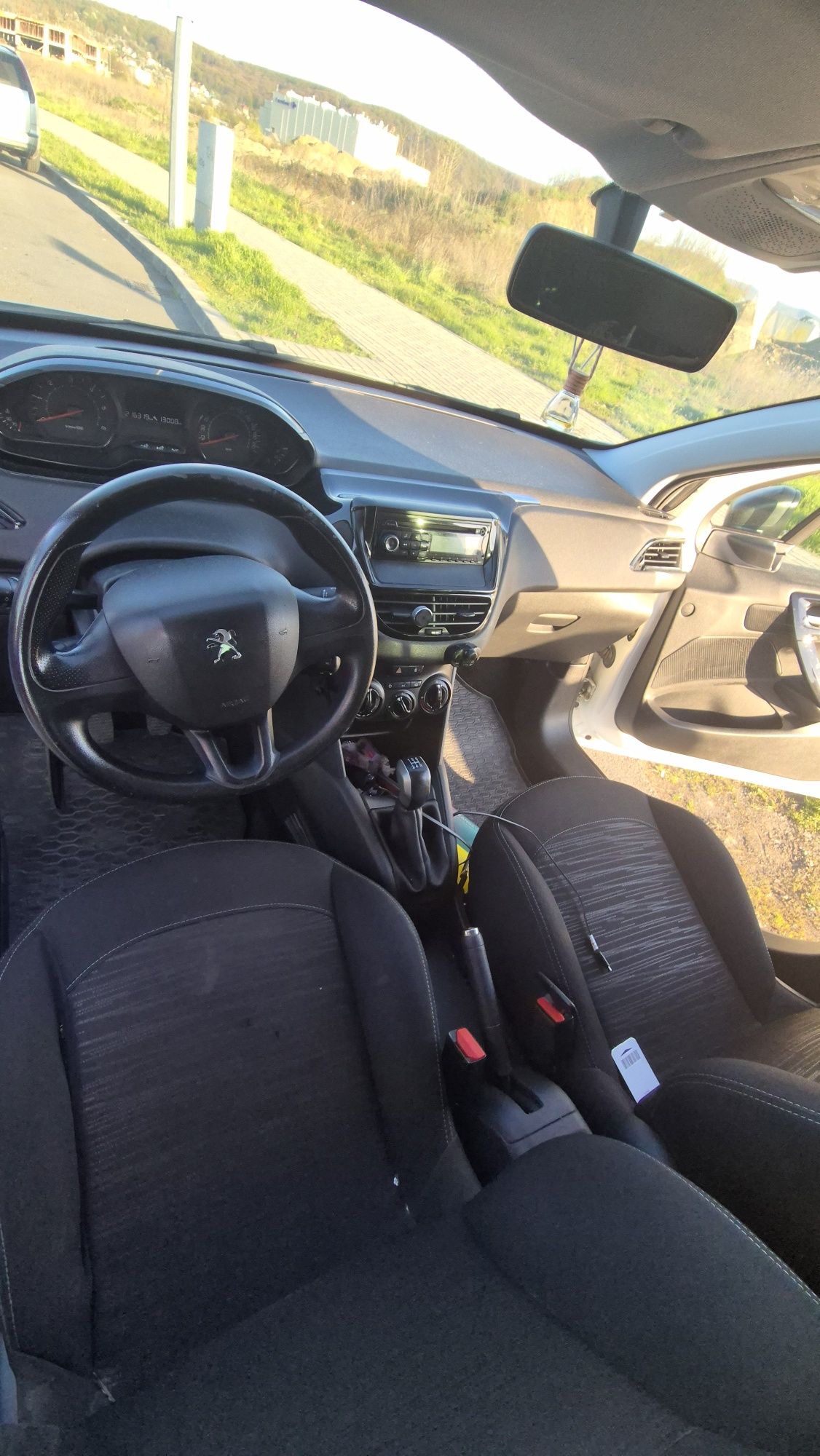 Peugeot 208 2013