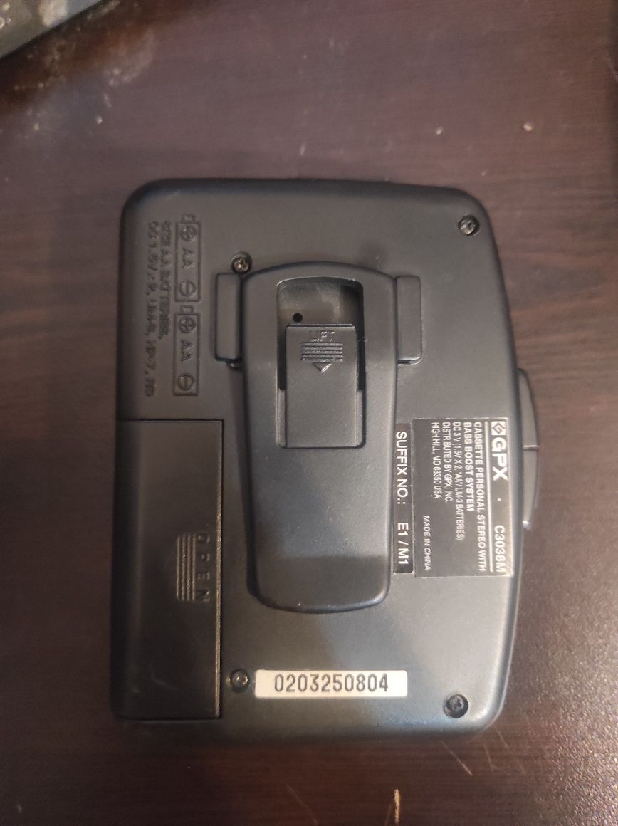 GPX walkman Cassette player