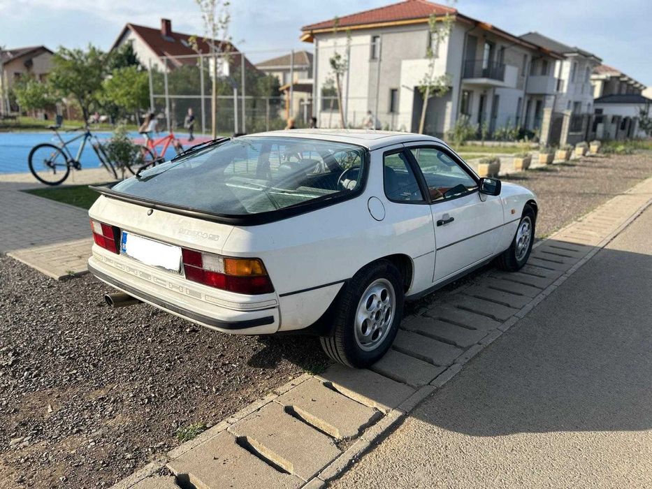 Vand Porsche 924S  stare originala