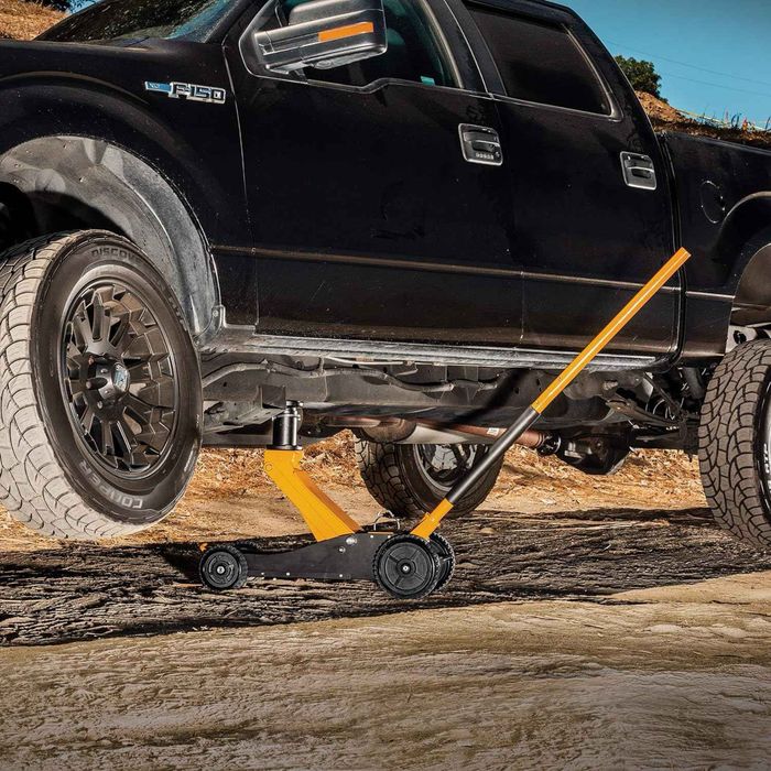 Крик за офроуд джип 2500кг JCB