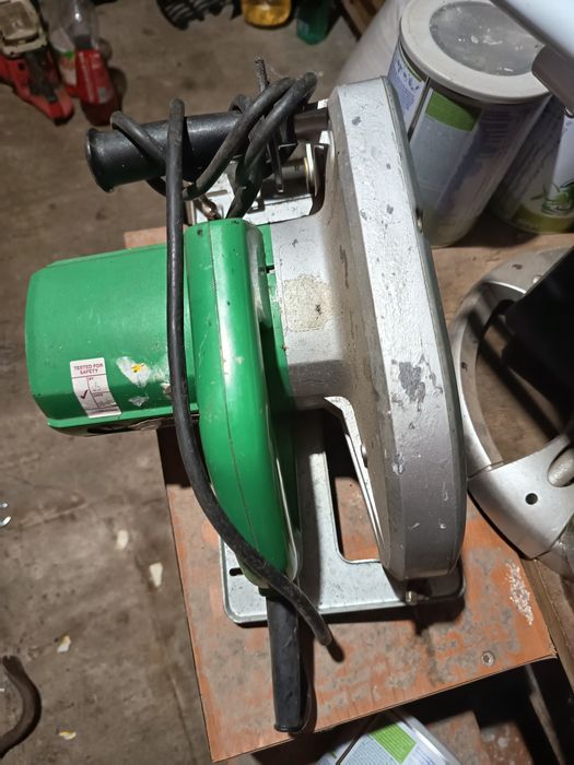 Vând fierăstrău circular electric funcțional