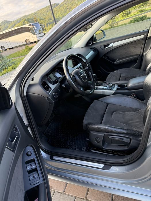 Vand Audi A 4  1,8 benzina S line