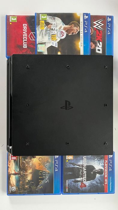 PlayStation PS4 Pro 1Tb + 5 JOCURI INCLUSE