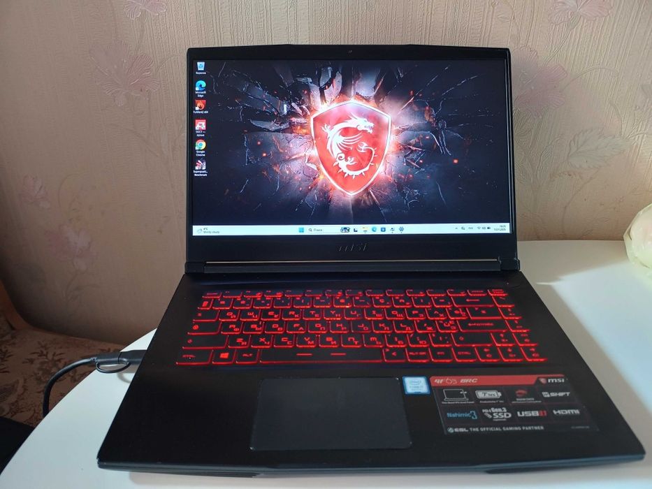 Laptop Gaming MSI Leopard 15.6" 8GB RAM Nvidia GTX 1050Ti