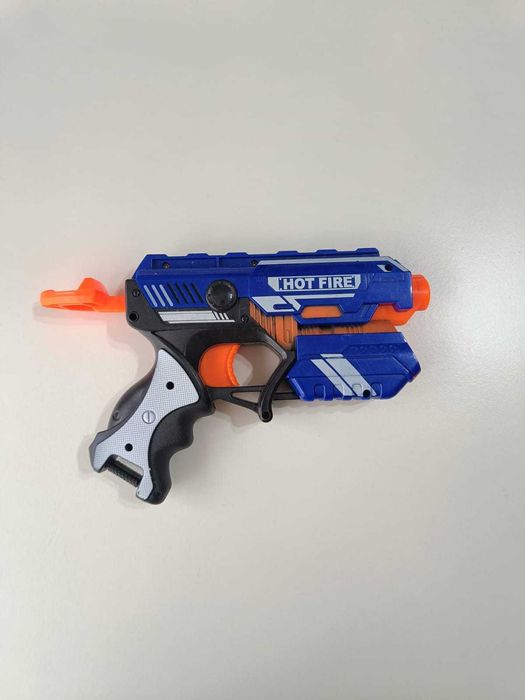 пистолети Нърф Nerf