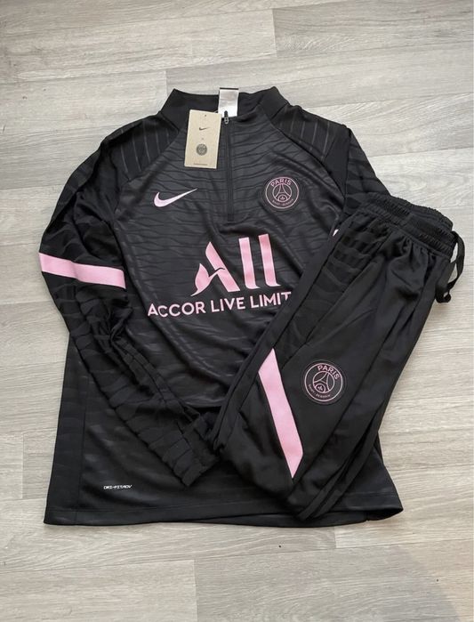 PSG Training Tracksuit 21/22 New With Tags Black Pink Size Medium
