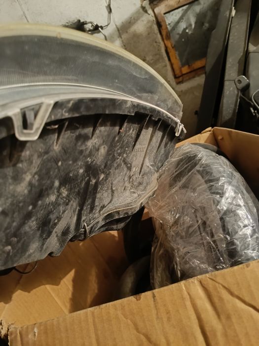 Фарове за Фиат Пунто МК2