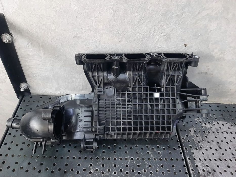 galerie admisie  1.0 tsi dus vw t-cross 2024  05c129711f