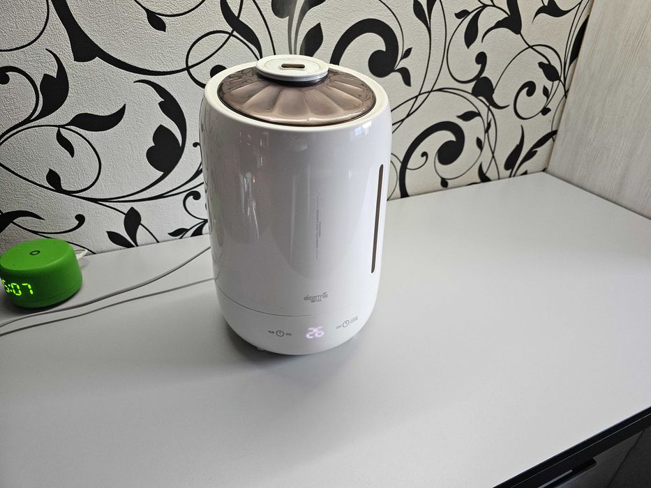 ПРОДАМ Deerma (DEM-F600) Увлажнитель воздуха. Состояние ОТЛИЧНОЕ.