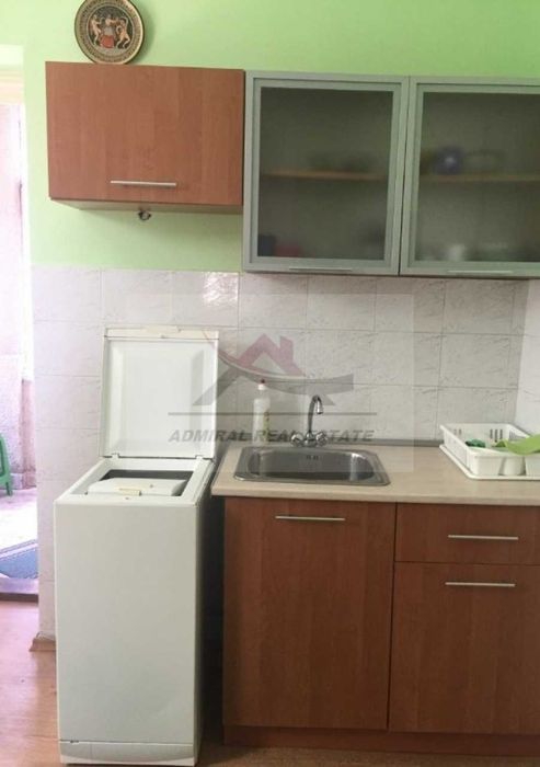 Дава се под наем Двустаен апартамент в Варна, Гръцка махала - 50 кв.м за 225 € - Снимка #2