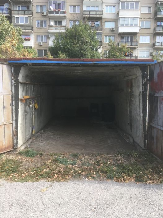 Гаражна клетка под наем