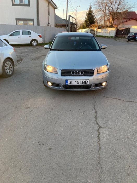 Vând Audi A3 impecabil