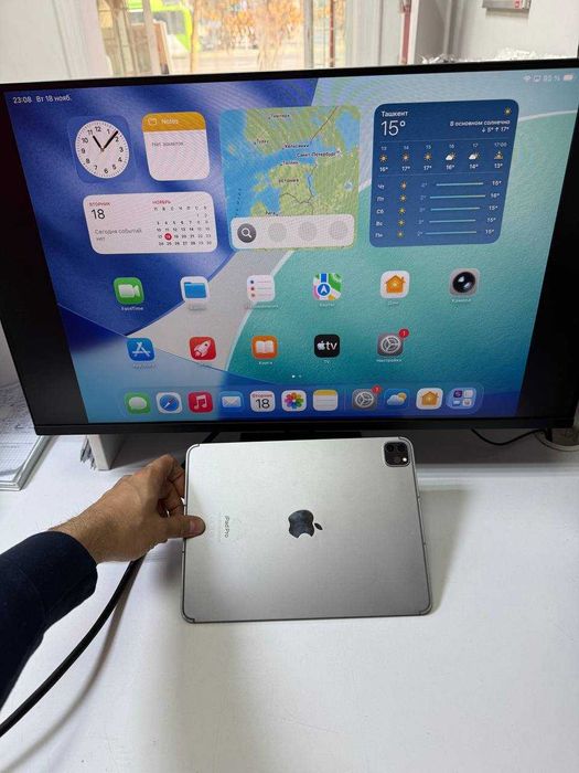 ekran singan iPad Pro M2 2022-yil 128GB