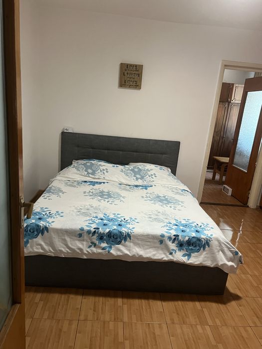 Inchiriez apartament 2 camere regim hotelier