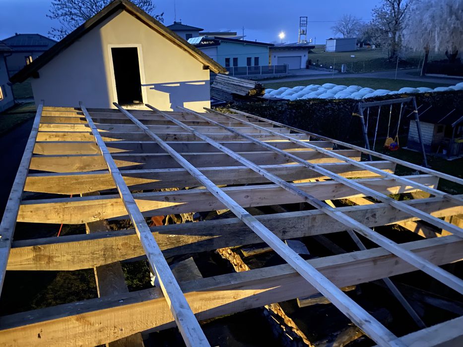 Lucrări de Constructie/case/fundații/acoperise etc.