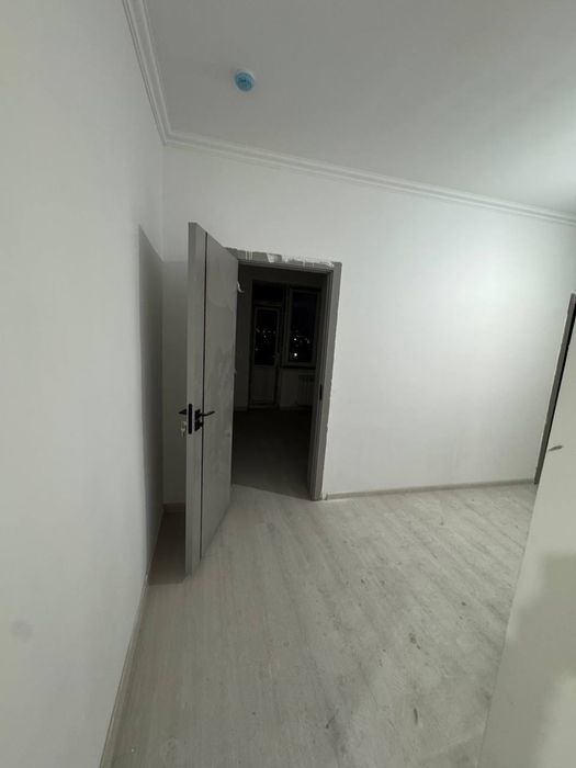 Срочно Яшнобод 2 хона 62 кв янги