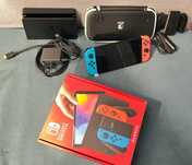 Nintendo Switch OLED complet + Card 256GB + Husă