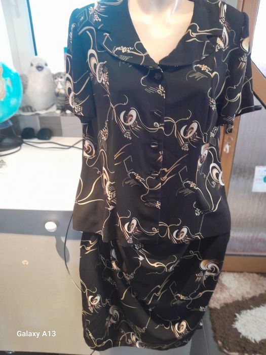 Compleu făcut  pe comandă  femei