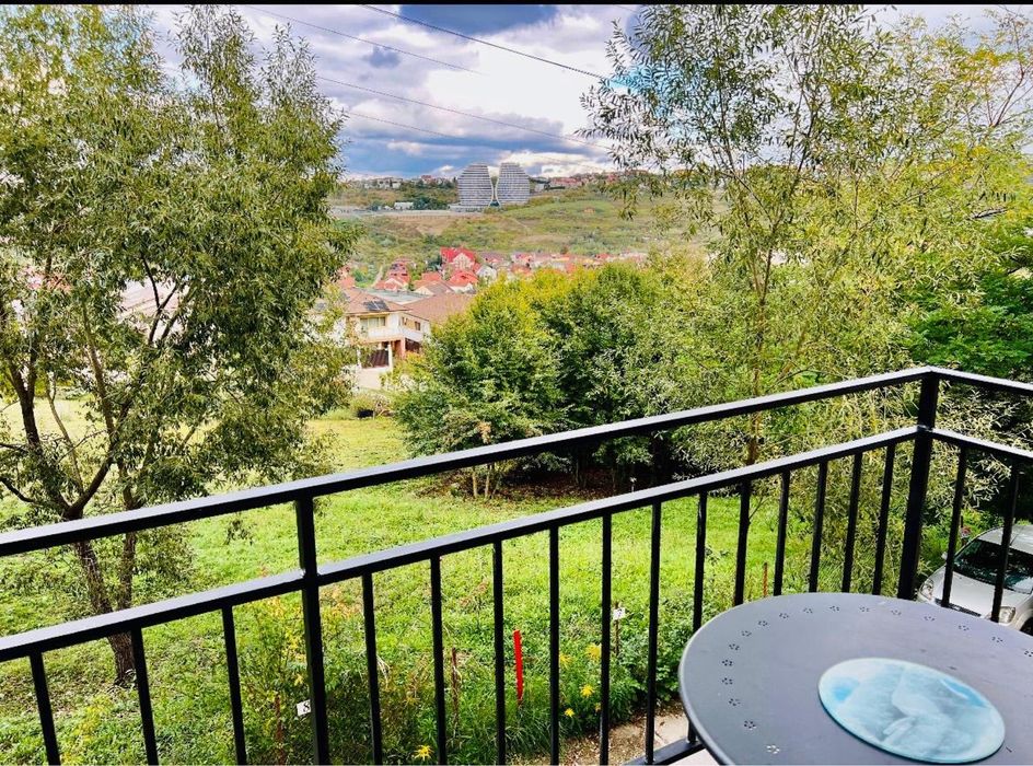 Vand Apartament, zona campului manastur Cluj !