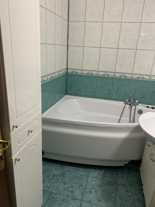Apartament 3 camere rovine, dezrobirii G-uri