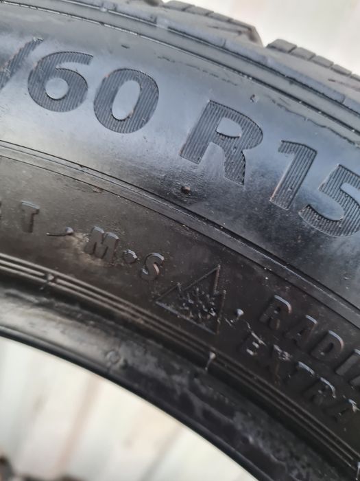Set 2 buc Anvelope de iarna *185/60R15*Barum*75 Lei buc*LICHIDARE STOC