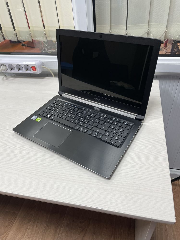 Ноутбук Acer core i3-7th ОЗУ 8gb SSD 128gb+1tb HDD Geforce 2gb