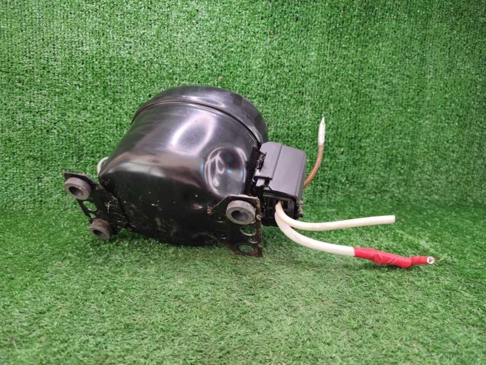 motor frigider Danfoss tles5kk.2 4539 / L17