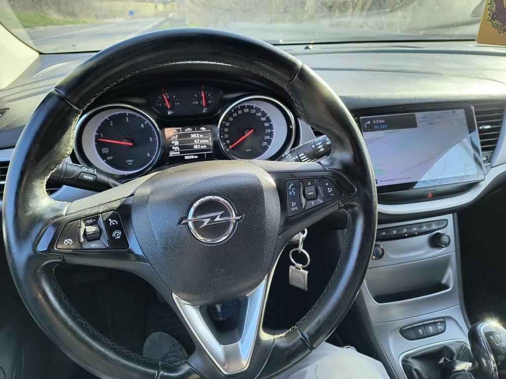 Opel Astra k model 2018 - distribuție schimbată